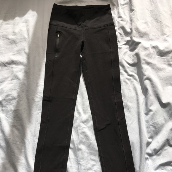 Lululemon Fall/Winter Running Pants (2, black) - Picture 1 of 4